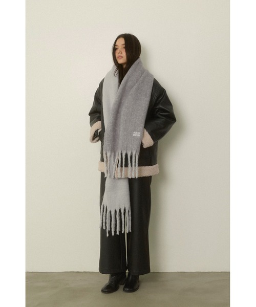 ALEXIA STAM(アリシアスタン)の「Logo Scarf /ASロゴマフラー(マフラー・レディース・レッド/グレー/ブラック・FREE)」の8枚目の写真