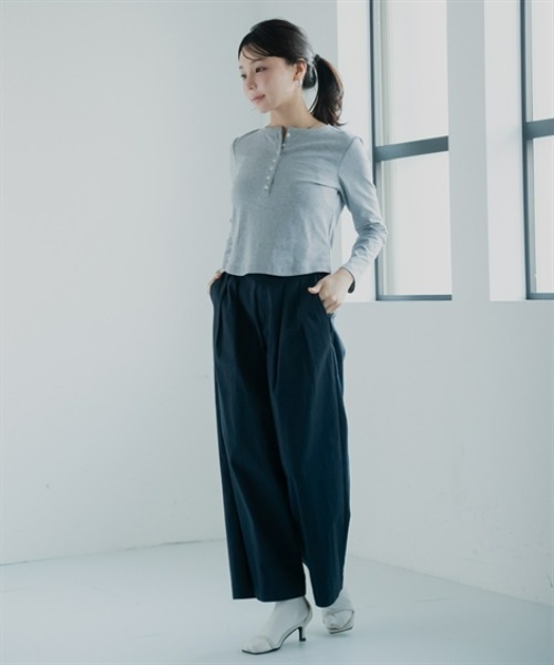 Petitjo（プッチージョ）の「小さいサイズ　ヘンリーネックロングスリーブＴ　低身長さん・小柄女性（Tシャツ/カットソー・レディース・杢グレー/ホワイト・PS/PSS/PL/PM）」の6枚目の写真