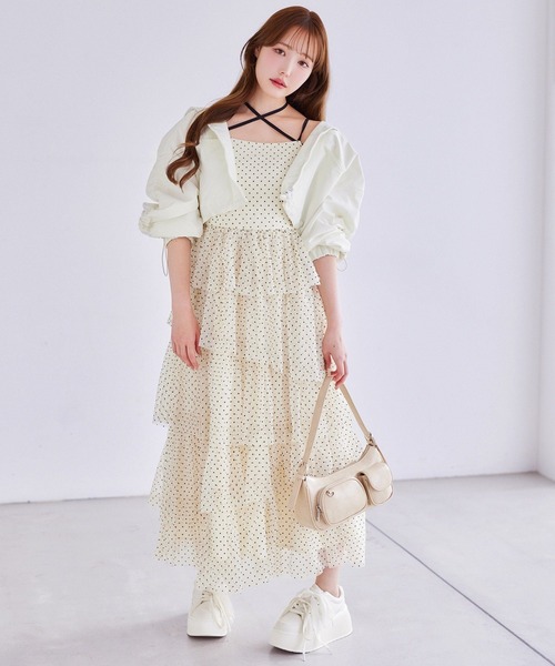 one after another NICE CLAUP（ワンアフターアナザーナイスクラップ）の「【今すぐお届け！/WEB限定】ティアードフリルキャミワンピース（ワンピース・レディース・チャコールグレー/アイボリー/ドット/ミント・FREE）」の17枚目の写真