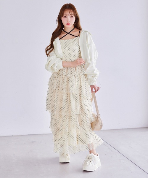 one after another NICE CLAUP（ワンアフターアナザーナイスクラップ）の「【今すぐお届け！/WEB限定】ティアードフリルキャミワンピース（ワンピース・レディース・チャコールグレー/アイボリー/ドット/ミント・FREE）」の16枚目の写真