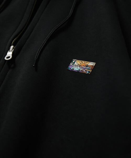 FREAK'S STORE（フリークスストア）の「ビッグシルエット スピンドル ダンボール ワンポイントロゴ スウェット ジップアップ パーカー（パーカー・メンズ・ワインレッド/ブラウン/ブラック/チャコールグレー/ライトグレー/オリーブ/ベージュ・MEDIUM/SMALL/LARGE）」の16枚目の写真