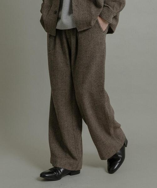 SENSE OF PLACE by URBAN RESEARCH（センスオブプレイスバイアーバンリサーチ）の「スライバーライクヘリンボーンワイドパンツ（スラックス・メンズ・チャコールグレー/ブラウン・MEDIUM/LARGE）」の13枚目の写真