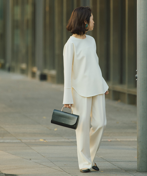 VERMEIL par iena（ヴェルメイユパーイエナ）の「《追加》ダブルクロスストレッチ T-ブラウス（シャツ/ブラウス・レディース・ブラック/ホワイト・FREE）」の12枚目の写真