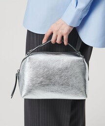 GIANNI CHIARINI シルバーショルダーバッグ GIANNI CHIARINI｜ジャンニ キアリーニのショルダーバッグ（シルバー