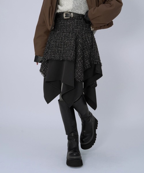 HARE(ハレ)の「ラメツイードイレヘムミニスカート(HARE)(スカート・レディース・ブラック/ネイビー・FREE)」の2枚目の写真