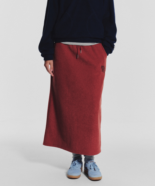 MENASOO（ミナス）の「Terry Fleece Long Skirt_Red（スカート・レディース・レッド・1/2）」の5枚目の写真