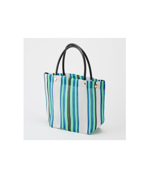 LILA&FLEUR(リラアンドフルール)の「Small Daily Tote Bag(トートバッグ・レディース・グリーン×オレンジ/マルチ/イエロー系/ホワイト×グリーン/ブルー系/ホワイト×ネイビー・SMALL)」の2枚目の写真
