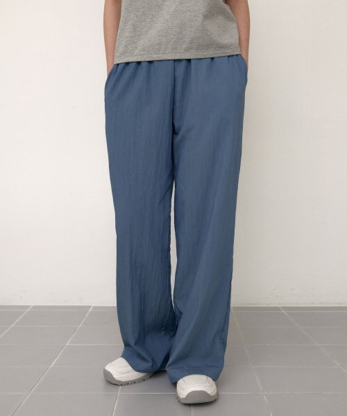 38COMEONCOMMON（38カモンコモン）の「Nylon loose Banding Pants (Blue)（スウェットパンツ・レディース・その他・FREE）」の6枚目の写真