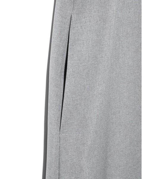 MIDIUMISOLID（ミディウミソリッド）の「MIDIUMISOLID for Ladies アシンメトリープリーツノースリーブワンピース（ワンピース・レディース・ライトグレー/ブラック/アイボリー・FREE）」の20枚目の写真