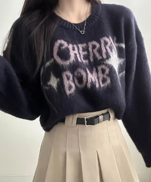 VIVID LADY(ビビッドレディー)の「バイカラーロゴ ショートニットトップス(ニット/セーター・レディース・ブラウン/ネイビー/チャコールグレー/アイボリー・FREE)」の15枚目の写真
