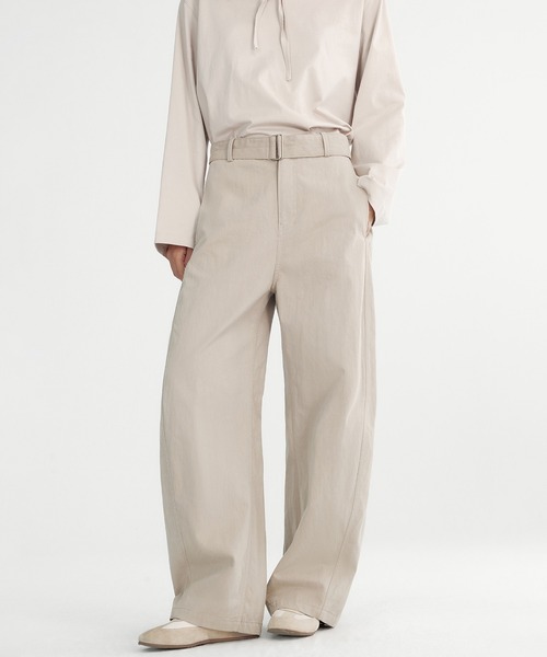 Bie(ビエ)の「ハイウエストワイドパンツ(その他パンツ・レディース・ホワイト/ライトブラウン・M/L/S)」の18枚目の写真