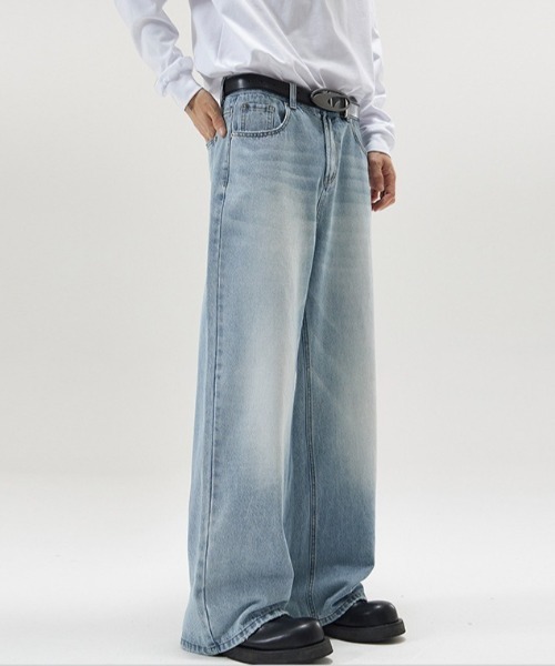 SHEPP（シープ）の「【UNISEX】ヴィンテージライクウォッシュドワイドデニム（デニムパンツ・メンズ・ブルー系その他/ブラック/サックスブルー/ブルー・M/L）」の5枚目の写真