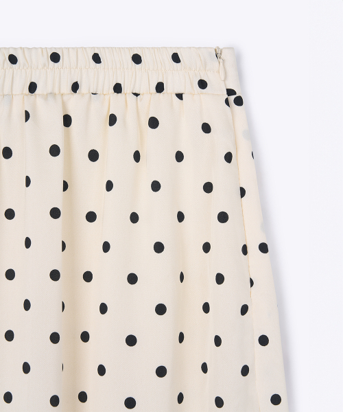 320SHOWROOM(320ショールーム)の「Polka Dot Banding Skirt Ivory(スカート・レディース・アイボリー・MEDIUM/SMALL)」の8枚目の写真