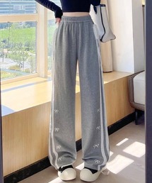 frunco（フランコ）の「【ZOZOTOWN限定】リボン刺繍サイドラインスウェットパンツ（その他パンツ）」