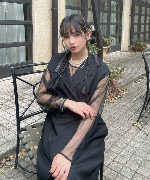 AS KNOW AS plus(アズノゥアズプラス)の「〇2点セットアイテム シアーインナー ロングジレ風ワンピース /オケージョン対応(ドレス)(ワンピース・レディース・グレイッシュベージュ/ブラック・FREE)」の5枚目の写真