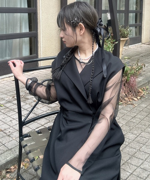 AS KNOW AS plus(アズノゥアズプラス)の「〇2点セットアイテム シアーインナー ロングジレ風ワンピース /オケージョン対応(ドレス)(ワンピース・レディース・グレイッシュベージュ/ブラック・FREE)」の6枚目の写真