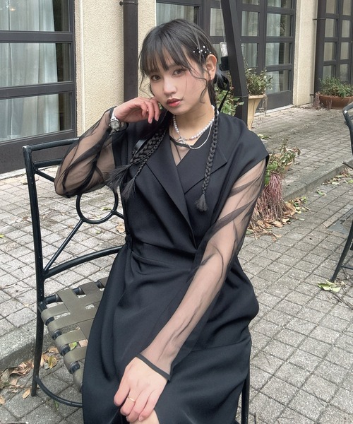 AS KNOW AS plus(アズノゥアズプラス)の「〇2点セットアイテム シアーインナー ロングジレ風ワンピース /オケージョン対応(ドレス)(ワンピース・レディース・グレイッシュベージュ/ブラック・FREE)」の9枚目の写真