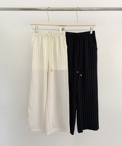 VASCARA(バスカラ)の「Stripe Banding Wide Slacks (2colors)(スラックス・レディース・ブラック・FREE)」の5枚目の写真