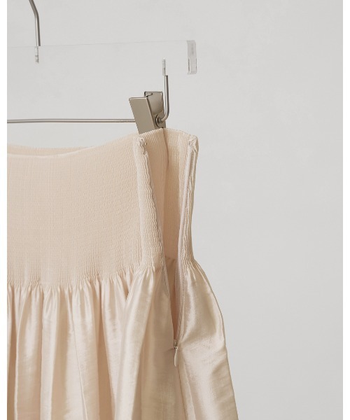 TODAYFUL（トゥデイフル）の「Silky Waist Shirring Skirt（スカート・レディース・サンドベージュ/ブラック・38inch/36inch）」の20枚目の写真
