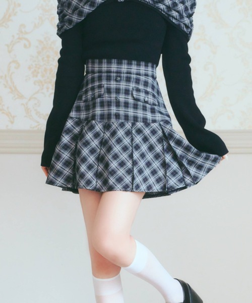 LAFARY(ラファリー)の「フラップチェックプリーツスカート(スカート・レディース・ベージュ/ピンク/ブラック・FREE)」の2枚目の写真