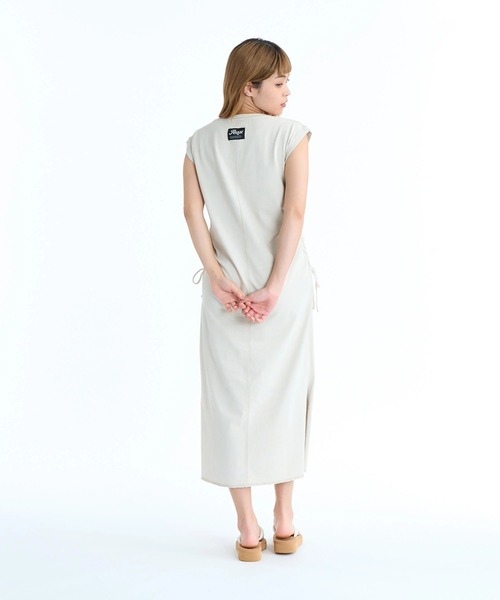 ROXY（ロキシー）の「ROXY ウィメンズ LOOK OUT サイドシャーリング ワンピース 【2026年春夏モデル】/ロキシーロング丈ノースリーブワンピース（ワンピース・レディース・ブラック/ベージュ/グレー・SMALL/MEDIUM/LARGE）」の7枚目の写真