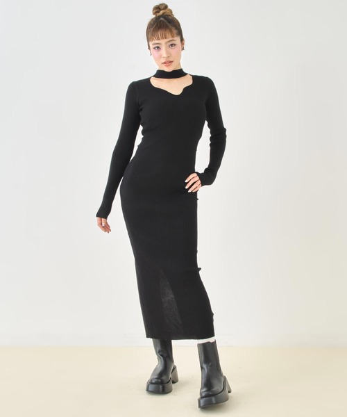ANAP(アナップ)の「カットアウトデザインリブニットロングワンピース(ワンピース・レディース・ブラック/グレー・F)」の11枚目の写真