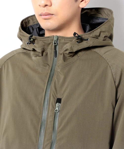 NANGA（ナンガ）の「【NANGA 別注】 日本製 ヒノックリップストップ シェルブルゾン（マウンテンパーカー・メンズ・ネイビー/カーキ/ブラック/ベージュ・M/L/XL/S）」の8枚目の写真