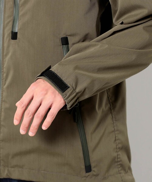 NANGA（ナンガ）の「【NANGA 別注】 日本製 ヒノックリップストップ シェルブルゾン（マウンテンパーカー・メンズ・ネイビー/カーキ/ブラック/ベージュ・M/L/XL/S）」の10枚目の写真