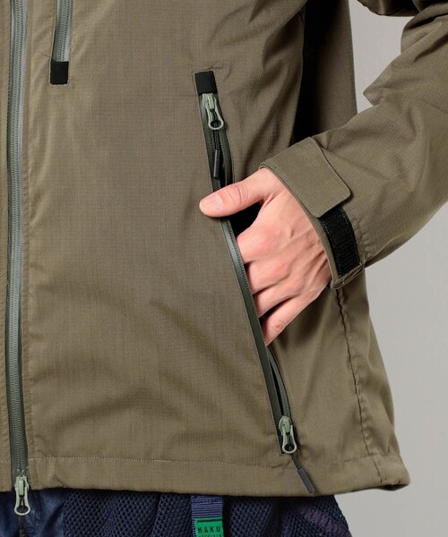 NANGA（ナンガ）の「【NANGA 別注】 日本製 ヒノックリップストップ シェルブルゾン（マウンテンパーカー・メンズ・ネイビー/カーキ/ブラック/ベージュ・M/L/XL/S）」の11枚目の写真