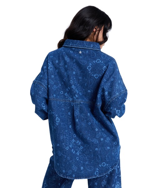 ROXY(ロキシー)の「ROXY ウィメンズ KICK BACK WASHED DENIM 長袖シャツ 【2026年春夏モデル】/ロキシー花柄デニムシャツ(シャツ/ブラウス・レディース・ネイビー・SMALL/MEDIUM)」の8枚目の写真