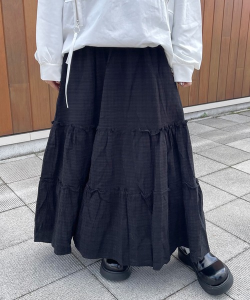 CRB(シーアールビー)の「チェックティアードロングスカート(スカート・レディース・ブラック/ブルー・F)」の21枚目の写真