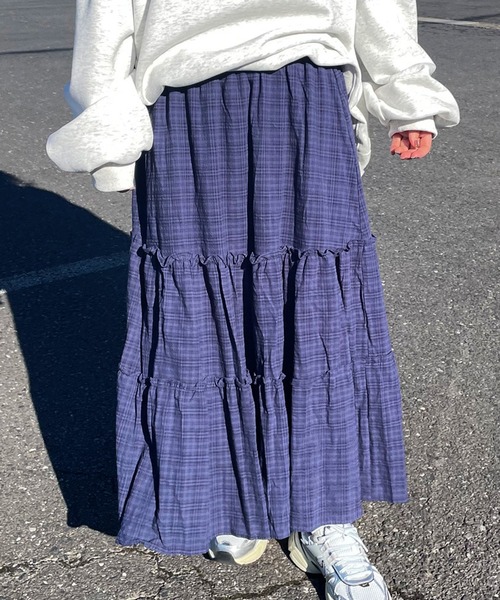 CRB(シーアールビー)の「チェックティアードロングスカート(スカート・レディース・ブラック/ブルー・F)」の3枚目の写真