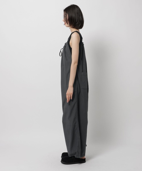 niko and...（ニコアンド）の「モンスターギャザーサロペット（サロペット/オーバーオール・レディース・カーキ/チャコール/ピンク・FREE）」の22枚目の写真