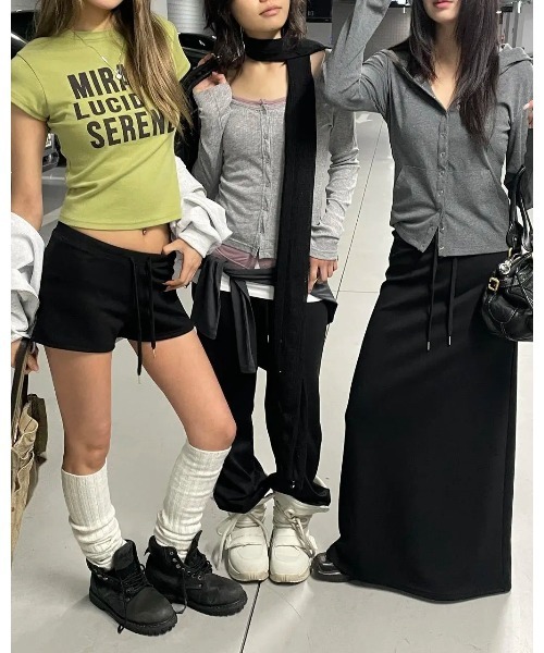 BLACKUP（ブラックアップ）の「[MADE] ジャニスマイクロショートバンディングパンツ（その他パンツ・レディース・ブラック・SMALL/MEDIUM/LARGE）」の3枚目の写真