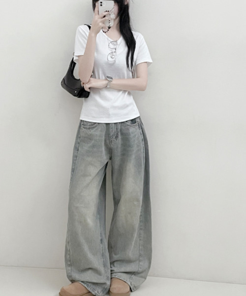 VIVID LADY(ビビッドレディー)の「Uネック 半袖Tシャツ(Tシャツ/カットソー・レディース・ネイビー/ベージュ/カーキ/ブラック/アイボリー/グレー・FREE)」の14枚目の写真