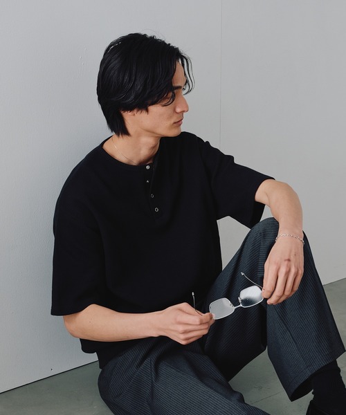 Adoon plain(アドーンプレーン)の「Snap Button Thermal Henry Neck T / スナップボタンサーマルヘンリーネックT(Tシャツ/カットソー・メンズ・ブラック/ライトグレー/レッド・LARGE/MEDIUM)」の19枚目の写真