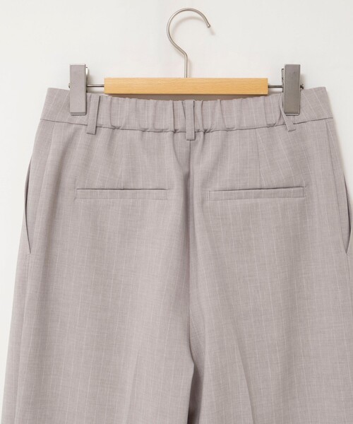 NOLLEY’S(ノーリーズ)の「ウォッシャブルストライプ愛されセミワイドパンツ(その他パンツ・レディース・ブラック系その他3・40/38/36/34)」の8枚目の写真