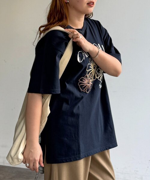 CPCM（シーピーシーエム）の「アソート刺繍半袖T（Tシャツ/カットソー・レディース・オフホワイト/チャコールグレー/アイボリー/ブラック/グレイッシュベージュ/ネイビー・FREE）」の14枚目の写真