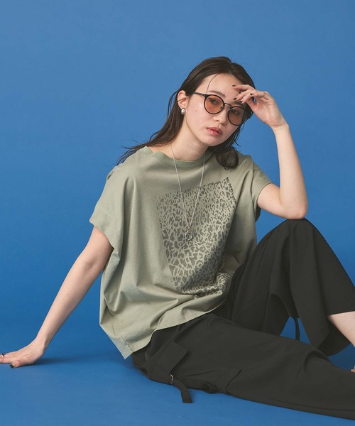 Munich（ミューニック）の「レオパードプリントタックフレンチスリーブT（Tシャツ/カットソー・レディース・カーキ/アイボリー・FREE）」の21枚目の写真