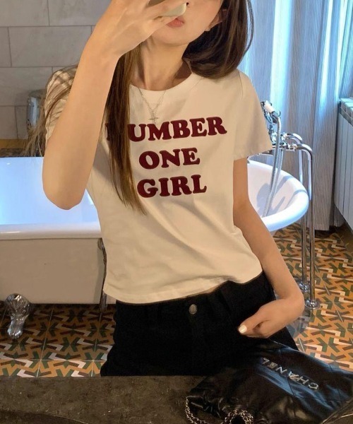 SallyLunn(サリーラン)の「ロゴデザインコンパクトTシャツ(Tシャツ/カットソー・レディース・ホワイト/グレー/レッド・MEDIUM/LARGE)」の12枚目の写真