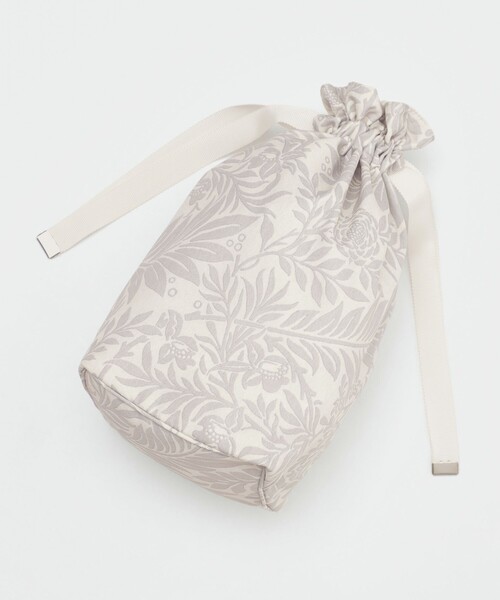 MACKINTOSH LONDON(マッキントッシュ ロンドン)の「【eclat5月号掲載】レインタフタプリントコート(その他アウター・レディース・ベージュ/ライトブルー・38)」の8枚目の写真