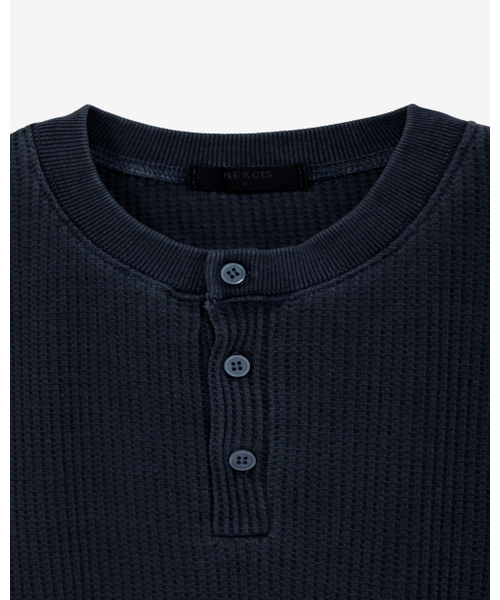 INEXCIS(イネクシス)の「ピグメントワッフルボタンTシャツ (ネイビー)(Tシャツ/カットソー・メンズ・その他・ONE SIZE)」の2枚目の写真
