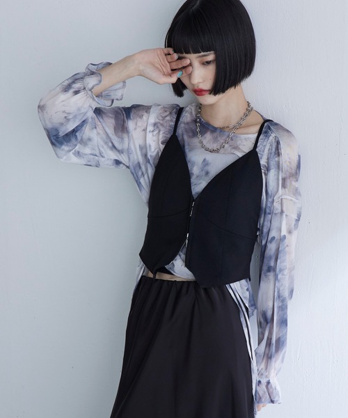 Lui's（ルイス）の「【miu企画/WEB限定】ダブルジップビスチェ（Tシャツ/カットソー・レディース・グレー/ブラック・FREE）」の7枚目の写真