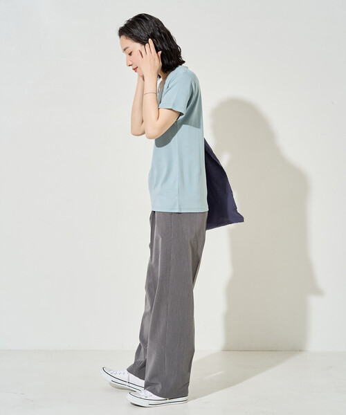FREAK'S STORE(フリークスストア)の「限定展開 <抗菌防臭・接触冷感>MINT(ミント) Vネック 半袖 Tシャツ(Tシャツ/カットソー・レディース・ピンク/ブラウン/オレンジ/サックスブルー/オリーブ/ブラック/オフホワイト・LARGE/MEDIUM/SMALL)」の10枚目の写真