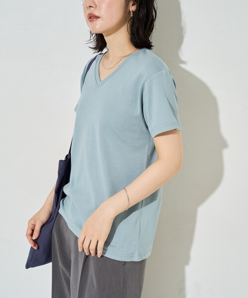 FREAK'S STORE(フリークスストア)の「限定展開 <抗菌防臭・接触冷感>MINT(ミント) Vネック 半袖 Tシャツ(Tシャツ/カットソー・レディース・ピンク/ブラウン/オレンジ/サックスブルー/オリーブ/ブラック/オフホワイト・LARGE/MEDIUM/SMALL)」の13枚目の写真
