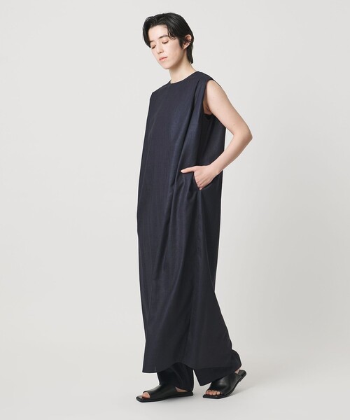 MARW UNITED ARROWS（マルゥ ユナイテッドアローズ）の「＜MARW UNITED ARROWS＞タック ドレープ ワンピース UVカット・接触冷感（ワンピース・レディース・ダークグレー/ネイビー/ダークブラウン・34/36/38）」の8枚目の写真