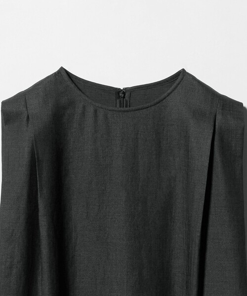 MARW UNITED ARROWS（マルゥ ユナイテッドアローズ）の「＜MARW UNITED ARROWS＞タック ドレープ ワンピース UVカット・接触冷感（ワンピース・レディース・ダークグレー/ネイビー/ダークブラウン・34/36/38）」の22枚目の写真