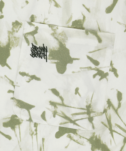 BROWNBREATH(ブラウンブレス)の「HAWAIIAN PATTERN TAG HALF SHIRT - KHAKI(シャツ/ブラウス・レディース・その他・SMALL/MEDIUM/LARGE/X-LARGE)」の4枚目の写真