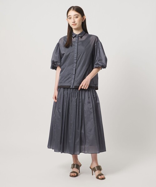 UNITED ARROWS(ユナイテッドアローズ)の「シアー タフタ ブラウス ‐はっ水 ウォッシャブル‐(シャツ/ブラウス・レディース・ライトブルー/ダークブラウン・FREE)」の22枚目の写真
