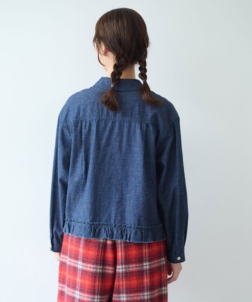 bulle de savon(ビュルデサボン)の「5oz INDIGO CHAMBRAY suso frill ブラウス(シャツ/ブラウス・レディース・グレー/ホワイト/ネイビー・FREE)」の13枚目の写真